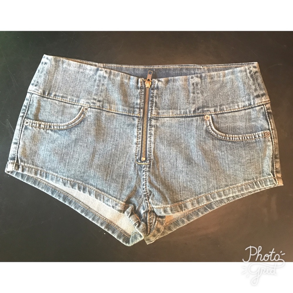 LF Carmar "RAIN" Sexy Zipper Denim Shorts NWT
